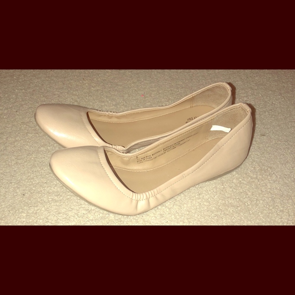 Nude Ballet Flats